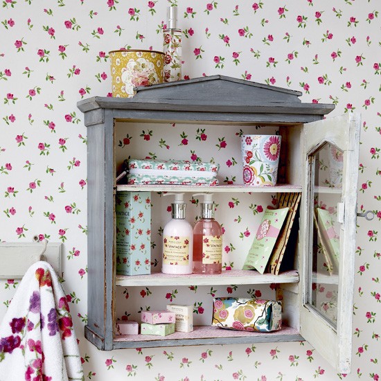 Kitchen-storage-vintage-floral-Country-Homes--Interiors