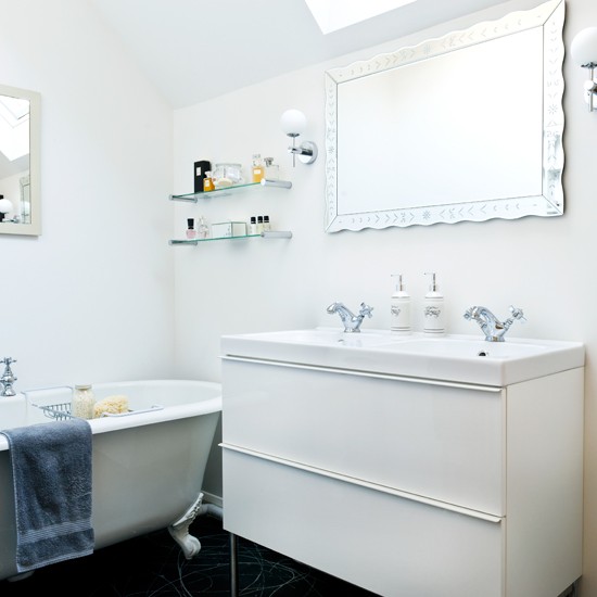 White-Modern-Bathroom-Beautiful-Homes-Housetohome